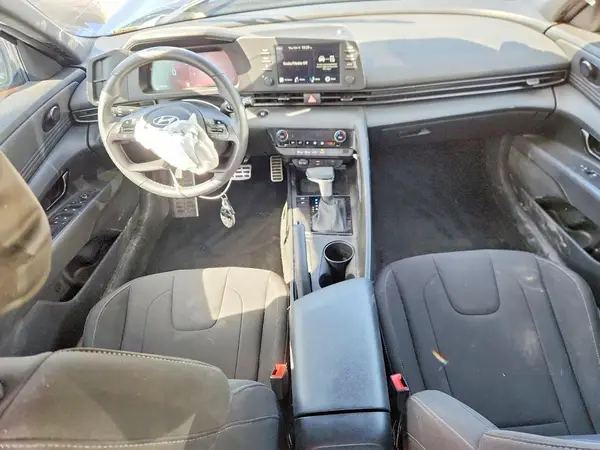 KMHLM4DG7SU032905 2025 HYUNDAI ELANTRA - Image 8