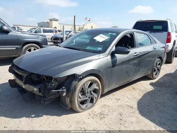 KMHLM4DG7SU057092 2025 HYUNDAI ELANTRA - Image 2