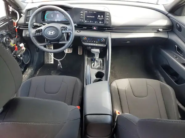 KMHLM4DG7SU067783 2025 HYUNDAI ELANTRA - Image 8
