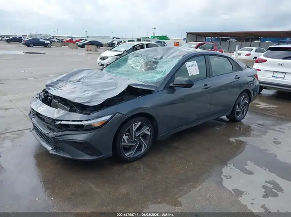 KMHLM4DG7SU070182 2025 HYUNDAI ELANTRA - Image 2