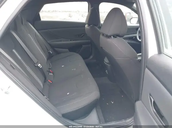 KMHLM4DG7SU074118 2025 HYUNDAI ELANTRA - Image 8