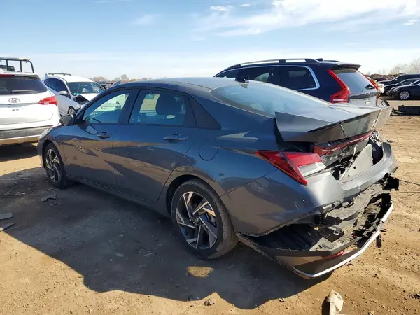 KMHLM4DG7SU079318 2025 HYUNDAI ELANTRA - Image 2