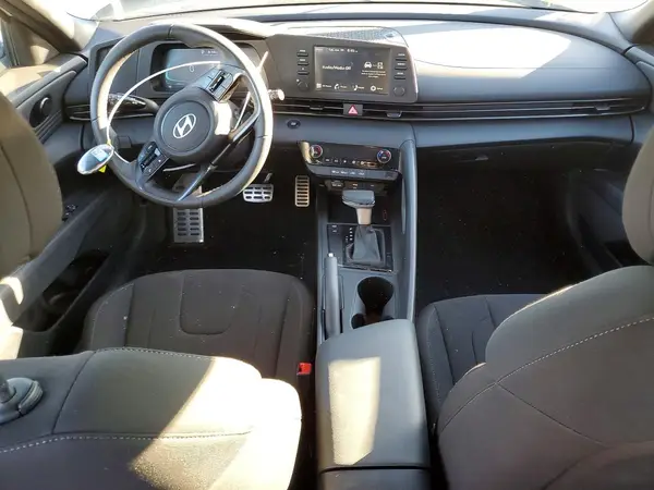 KMHLM4DG7SU082400 2025 HYUNDAI ELANTRA - Image 8