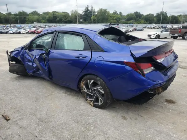 KMHLM4DG7SU83005 2025 HYUNDAI ELANTRA - Image 2