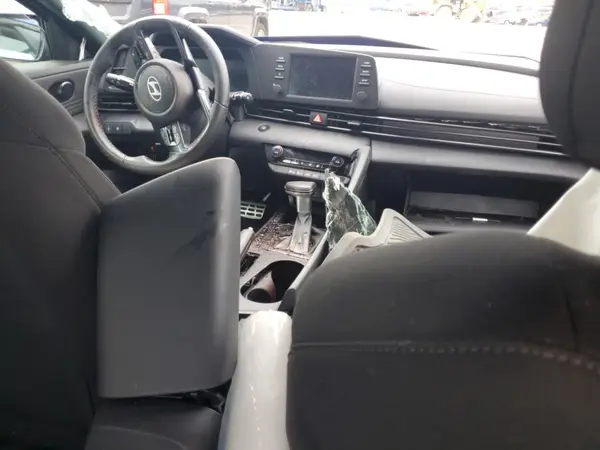 KMHLM4DG7SU83005 2025 HYUNDAI ELANTRA - Image 8