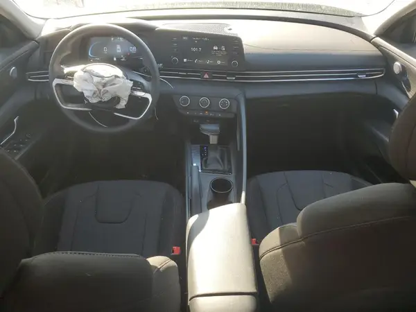 KMHLM4DG7SU861277 2025 HYUNDAI ELANTRA - Image 8
