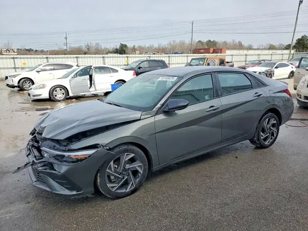 KMHLM4DG7SU869217 2025 HYUNDAI ELANTRA - Image 1