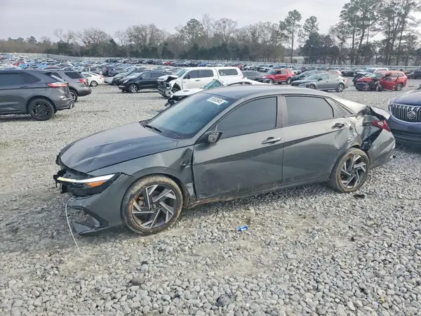 KMHLM4DG7SU869220 2025 HYUNDAI ELANTRA - Image 1