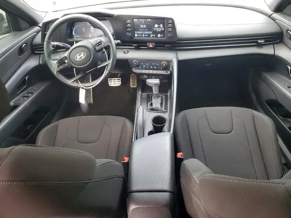 KMHLM4DG7SU871713 2025 HYUNDAI ELANTRA - Image 8