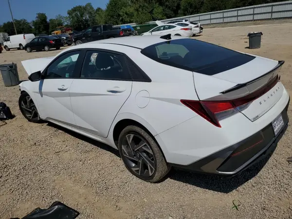 KMHLM4DG7SU877365 2025 HYUNDAI ELANTRA - Image 2
