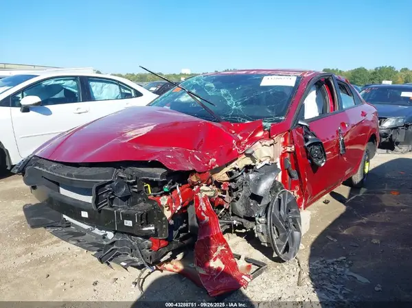 KMHLM4DG7SU880119 2025 HYUNDAI ELANTRA - Image 2
