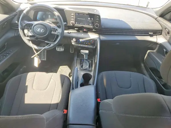 KMHLM4DG7SU885742 2025 HYUNDAI ELANTRA - Image 8
