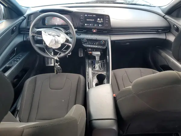 KMHLM4DG7SU893839 2025 HYUNDAI ELANTRA - Image 8