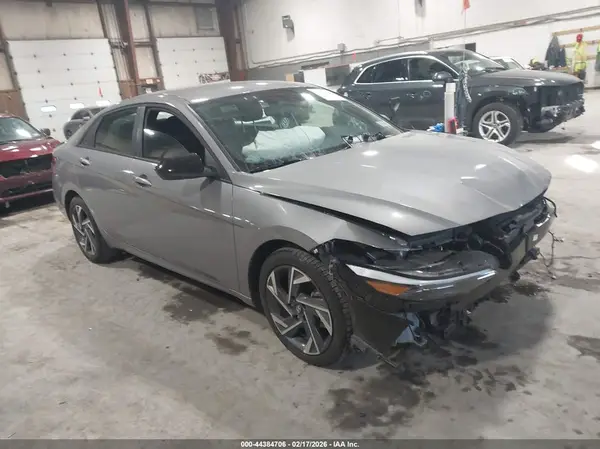 KMHLM4DG7SU899852 2025 HYUNDAI ELANTRA - Image 1