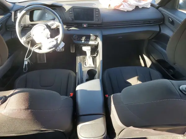 KMHLM4DG7SU906363 2025 HYUNDAI ELANTRA - Image 8