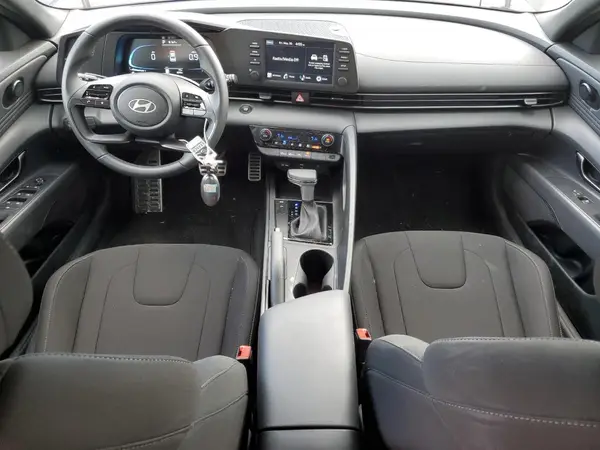 KMHLM4DG7SU913863 2025 HYUNDAI ELANTRA - Image 8
