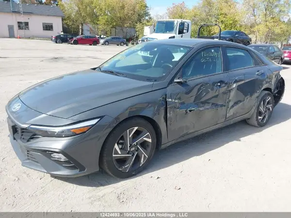 KMHLM4DG7SU914768 2025 HYUNDAI ELANTRA - Image 2