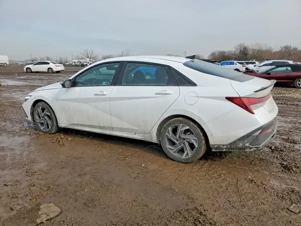 KMHLM4DG7SU917377 2025 HYUNDAI ELANTRA - Image 2