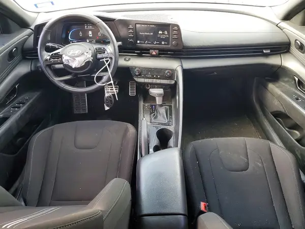 KMHLM4DG7SU938052 2025 HYUNDAI ELANTRA - Image 8