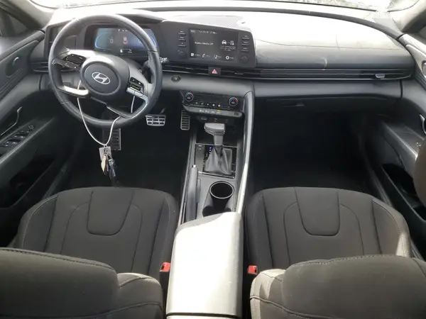 KMHLM4DG7SU959189 2025 HYUNDAI ELANTRA - Image 8