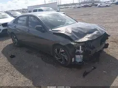 KMHLM4DG7SU960634 2025 HYUNDAI ELANTRA