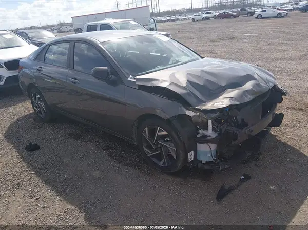 KMHLM4DG7SU960634 2025 HYUNDAI ELANTRA - Image 1