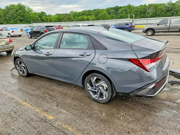 KMHLM4DG7SU960861 2025 HYUNDAI ELANTRA - Image 2