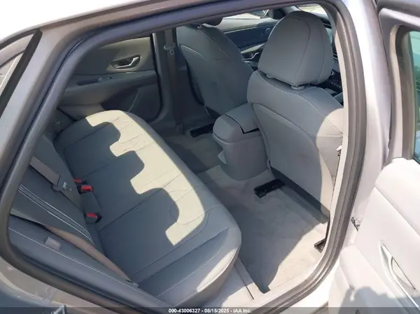 KMHLM4DG7SU964568 2025 HYUNDAI ELANTRA - Image 8