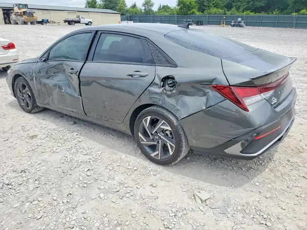 KMHLM4DG7SU979264 2025 HYUNDAI ELANTRA - Image 2