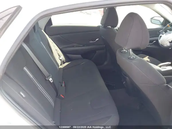 KMHLM4DG7SU989924 2025 HYUNDAI ELANTRA - Image 8