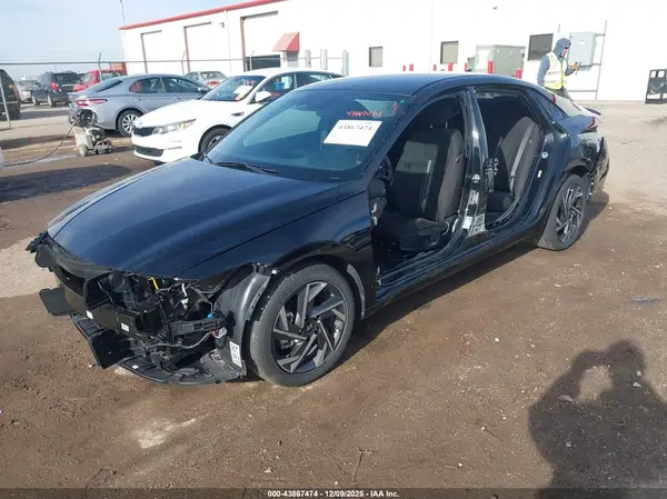 KMHLM4DG7SU991964 2025 HYUNDAI ELANTRA - Image 2