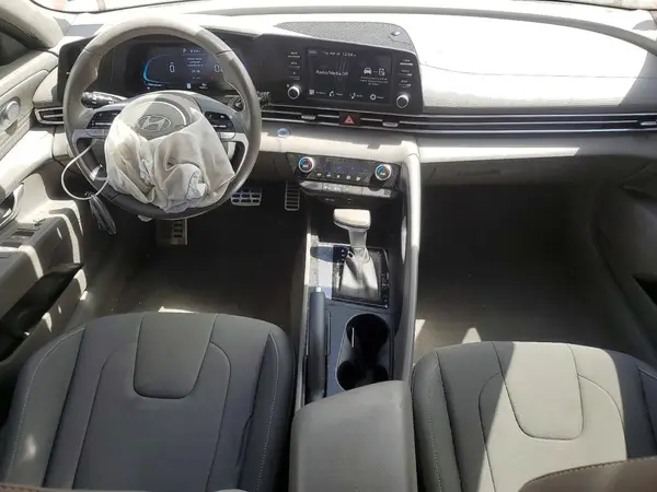 KMHLM4DG7SU994248 2025 HYUNDAI ELANTRA - Image 8