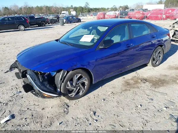 KMHLM4DG7SU997411 2025 HYUNDAI ELANTRA - Image 2
