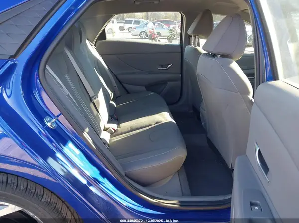 KMHLM4DG7SU997411 2025 HYUNDAI ELANTRA - Image 8