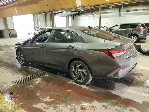 KMHLM4DG7SU999885 2025 HYUNDAI ELANTRA - Image 2