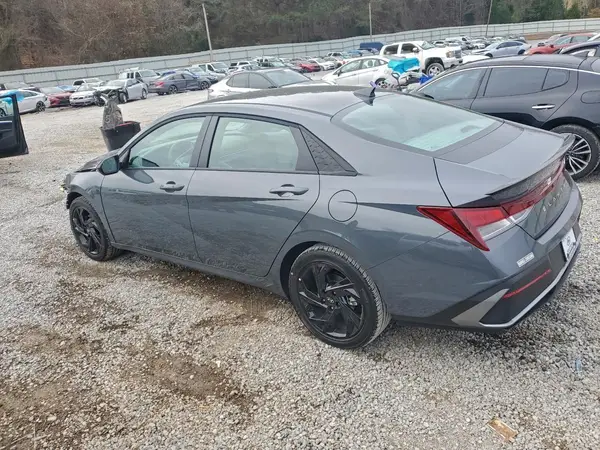 KMHLM4DG7TU099828 2026 HYUNDAI ELANTRA - Image 2