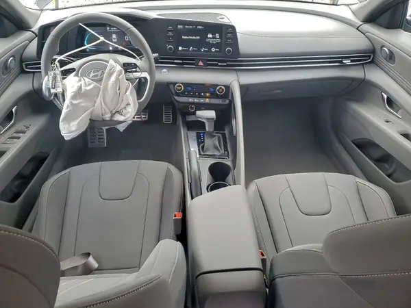 KMHLM4DG7TU099828 2026 HYUNDAI ELANTRA - Image 8