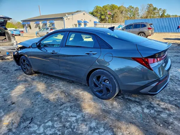 KMHLM4DG7TU112612 2026 HYUNDAI ELANTRA - Image 2
