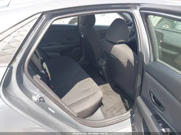 KMHLM4DG7TU217411 2026 HYUNDAI ELANTRA - Image 8