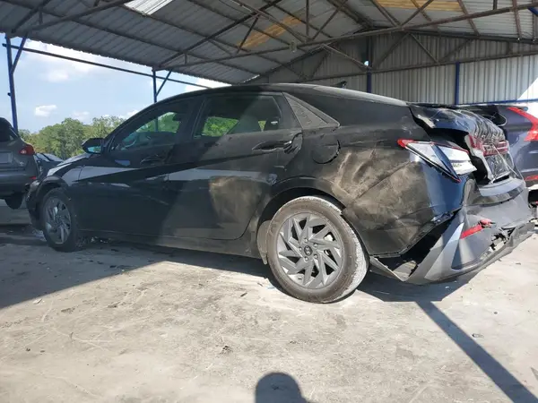KMHLM4DG8RU635792 2024 HYUNDAI ELANTRA - Image 2