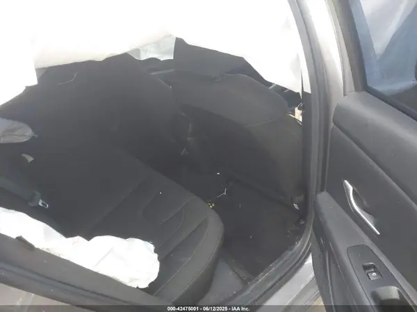 KMHLM4DG8RU637316 2024 HYUNDAI ELANTRA - Image 8