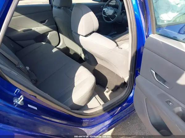 KMHLM4DG8RU639843 2024 HYUNDAI ELANTRA - Image 8