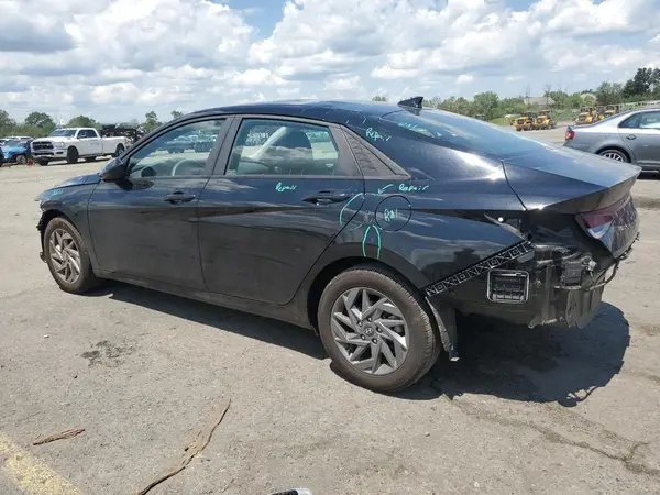 KMHLM4DG8RU639860 2024 HYUNDAI ELANTRA - Image 2