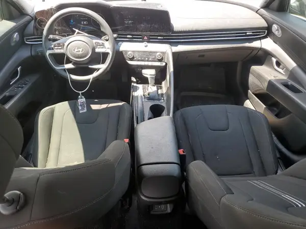 KMHLM4DG8RU639860 2024 HYUNDAI ELANTRA - Image 8