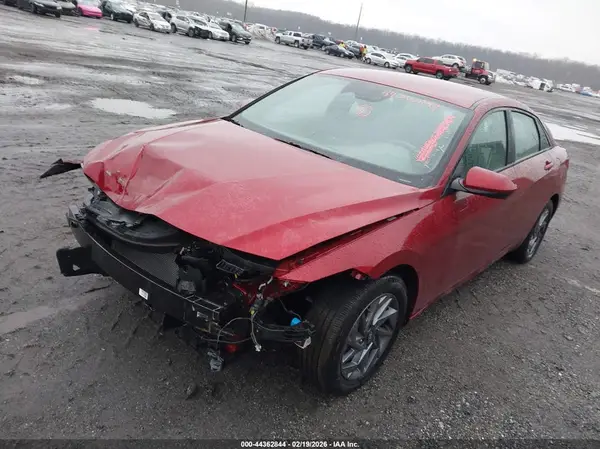 KMHLM4DG8RU641690 2024 HYUNDAI ELANTRA - Image 2