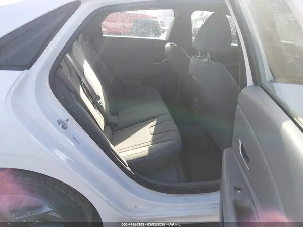 KMHLM4DG8RU654360 2024 HYUNDAI ELANTRA - Image 8