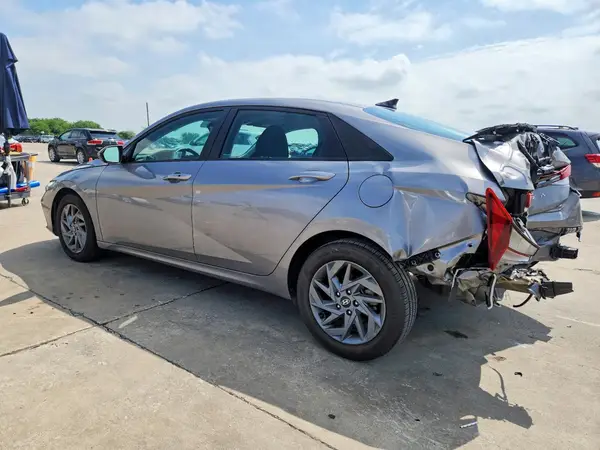 KMHLM4DG8RU657467 2024 HYUNDAI ELANTRA - Image 2