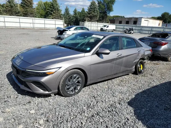 KMHLM4DG8RU657873 2024 HYUNDAI ELANTRA - Image 1