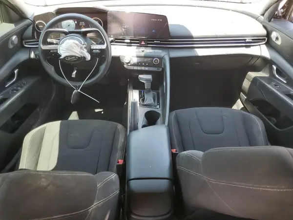 KMHLM4DG8RU672860 2024 HYUNDAI ELANTRA - Image 8