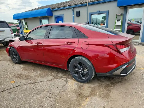 KMHLM4DG8RU672874 2024 HYUNDAI ELANTRA - Image 2